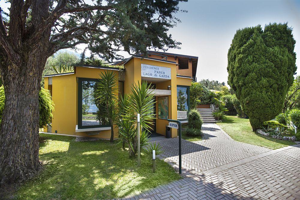 Residence Parco Lago Di Garda Malcesine Exterior photo