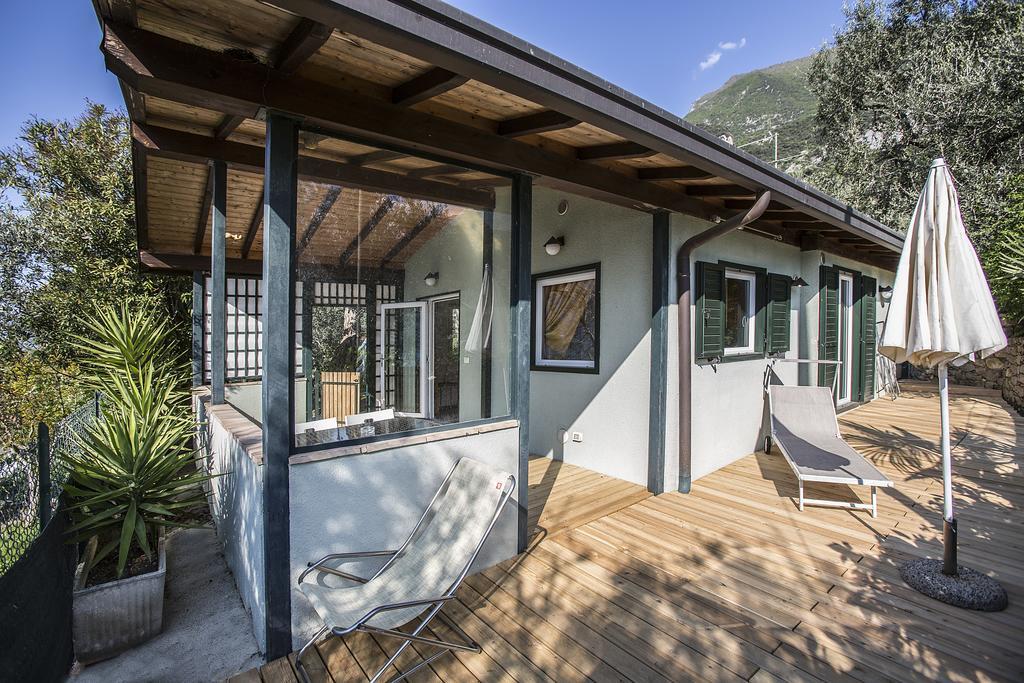 Residence Parco Lago Di Garda Malcesine Exterior photo