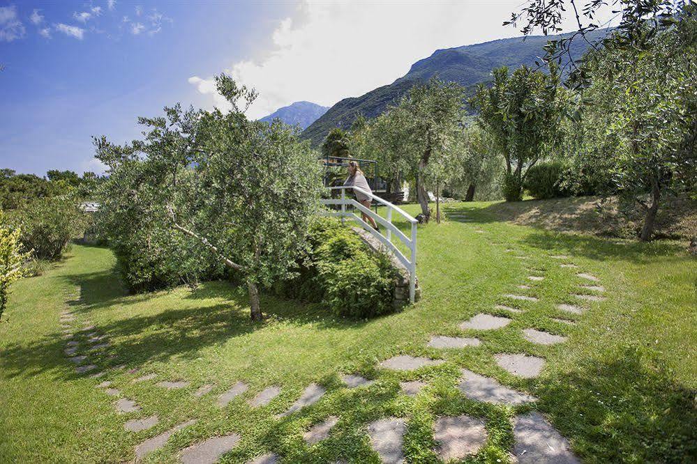 Residence Parco Lago Di Garda Malcesine Exterior photo